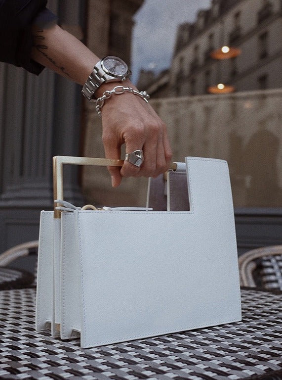 Metal Rod Handheld One Shoulder Crossbody Bag 