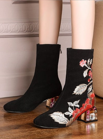 VIVID Embroidered Ankle Round Head Short Boots