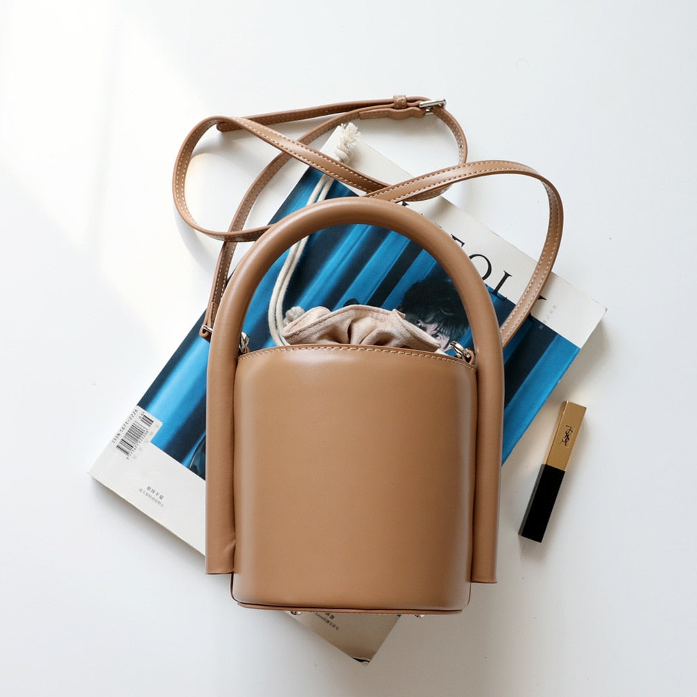 Round Bucket Messenger Shoulder Bag