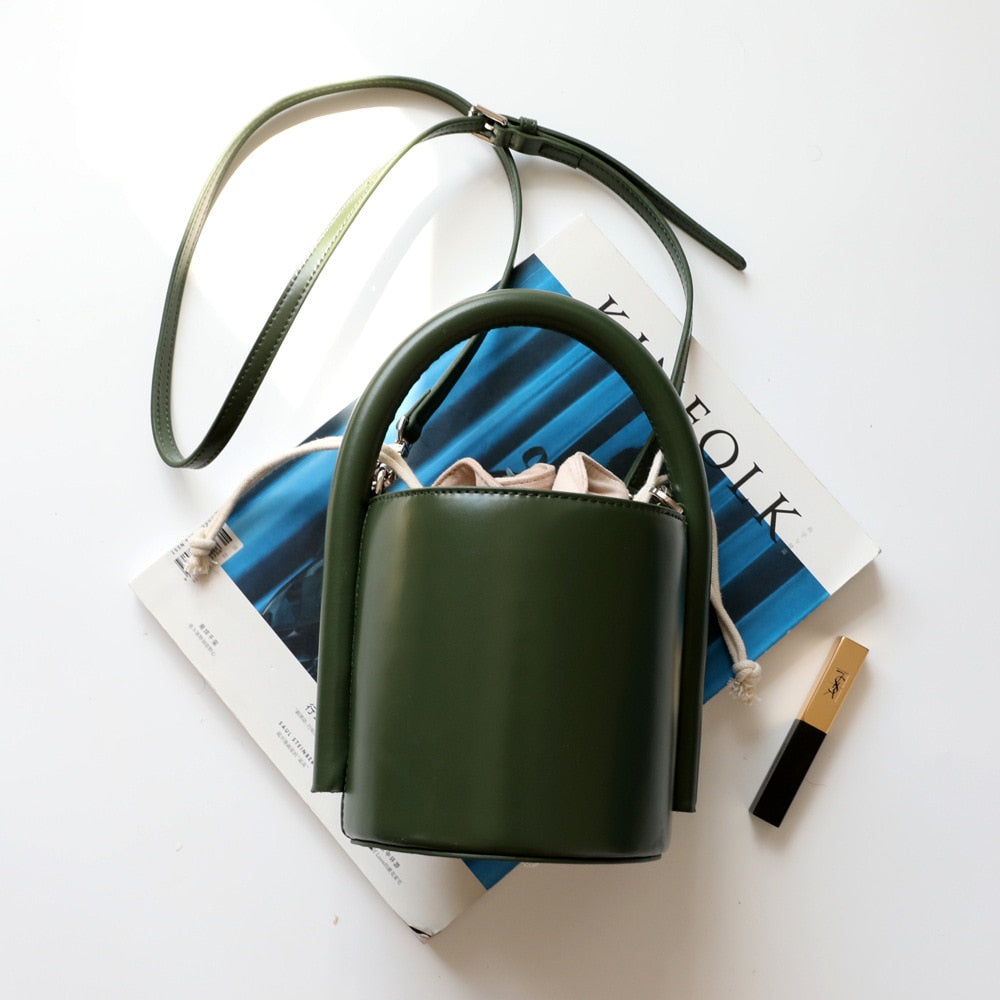 Round Bucket Messenger Shoulder Bag