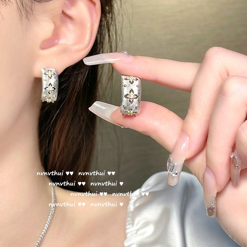 Treasure Zircon Lava Metal Bracelet Earrings Medieval
