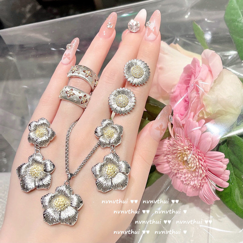 Treasure Zircon Lava Metal Bracelet Earrings Medieval