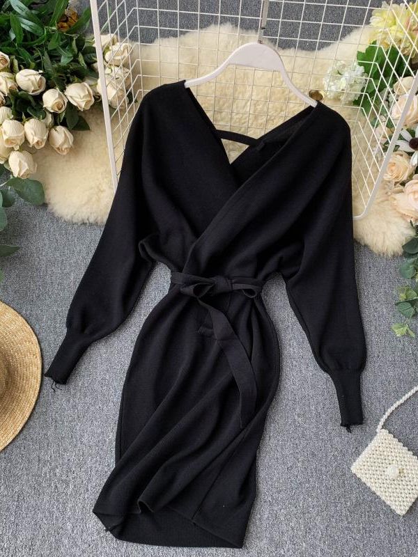 Knitted Sweater Long Batwing Sleeve