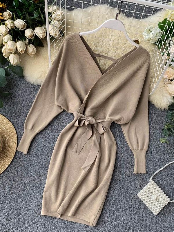 Knitted Sweater Long Batwing Sleeve